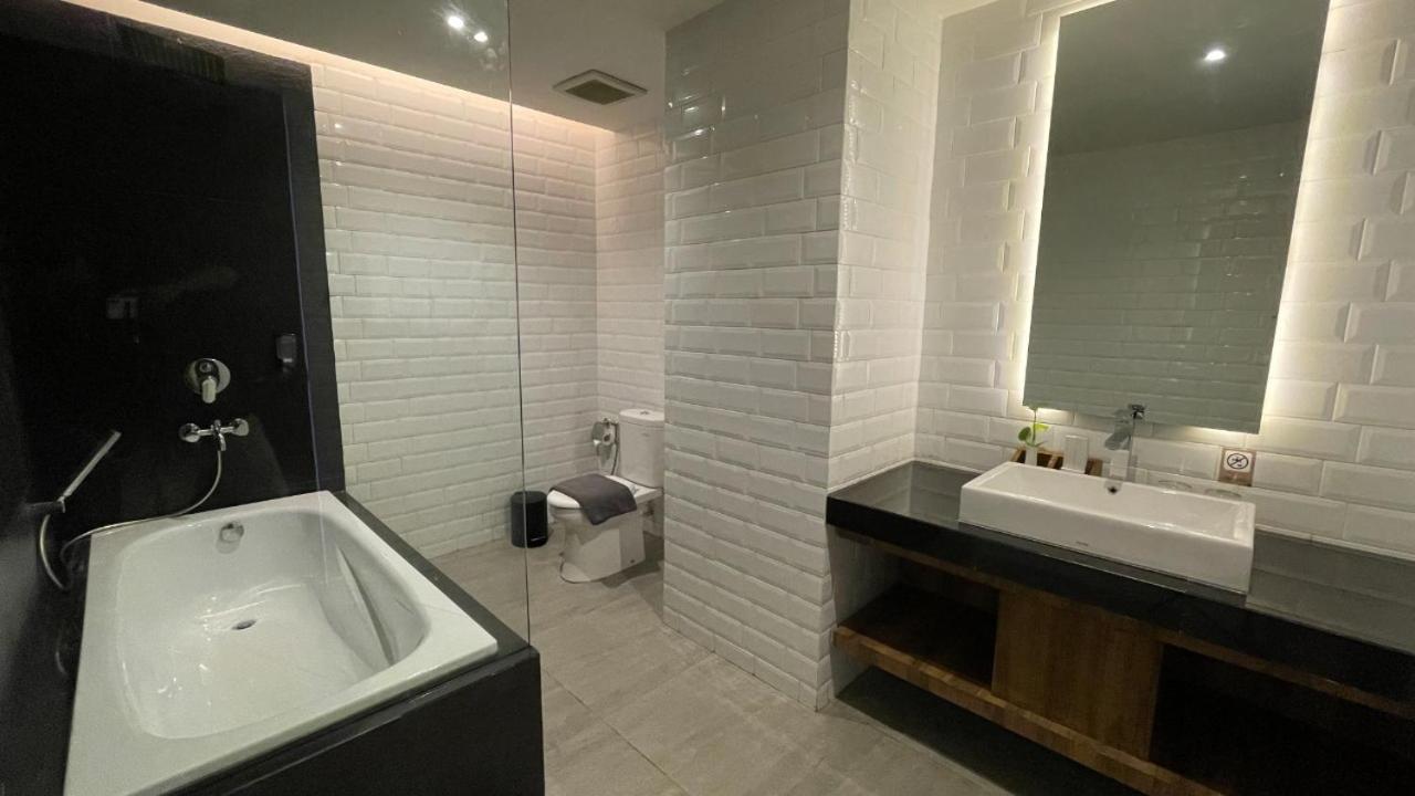 Lpp Garden Hotel Maguwo Dış mekan fotoğraf