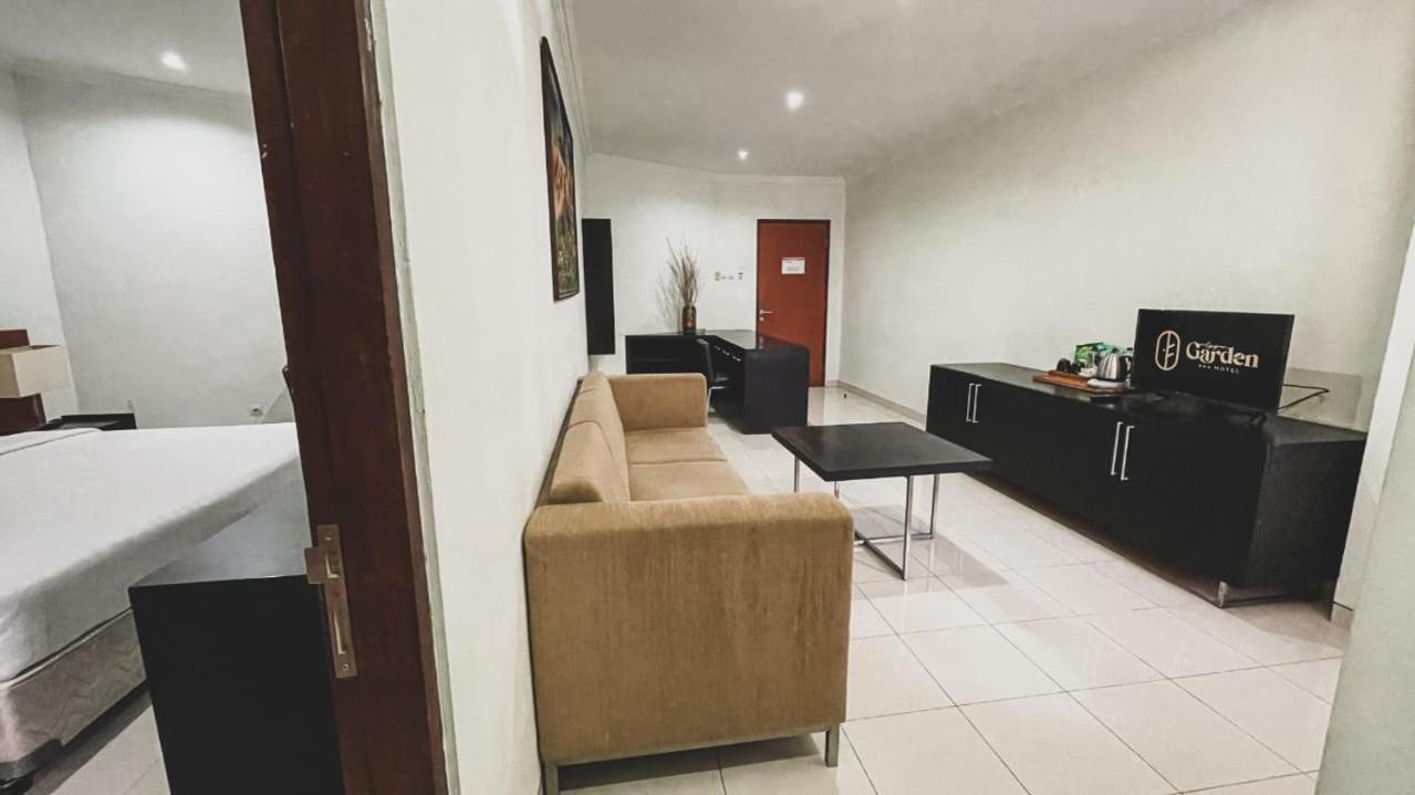 Lpp Garden Hotel Maguwo Dış mekan fotoğraf